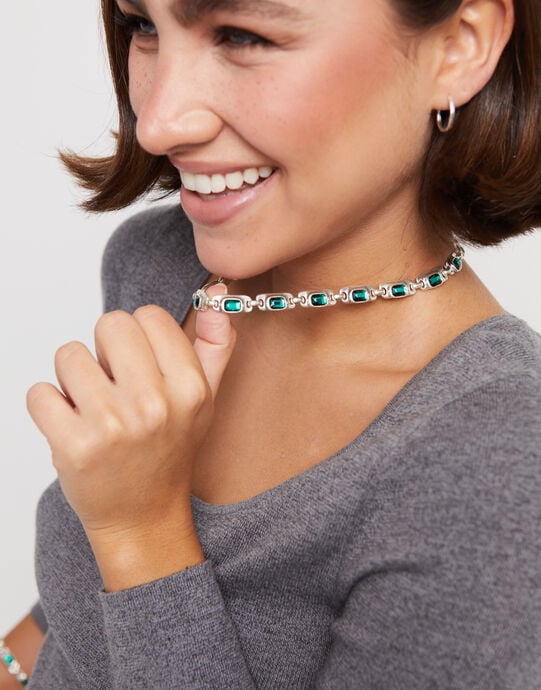 Short necklace with green crystals, Silver, large